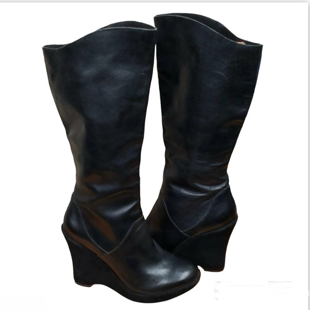 Kork-Ease Black Wedge Leather Boots Sz 9